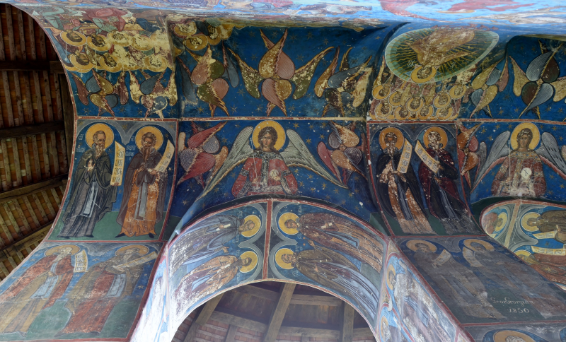 Illustration for article titled Some of the weirdest and most beautiful church decorations of all time